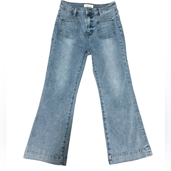 RISEN Flare Jeans Size 9/29 - Picture 1 of 8